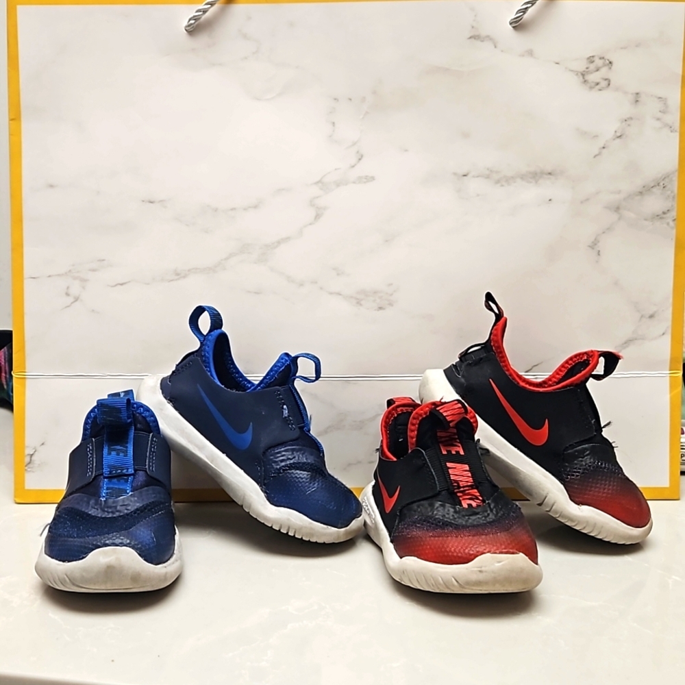 Toddler-Nike Flex runner size6, Blue amd red!
